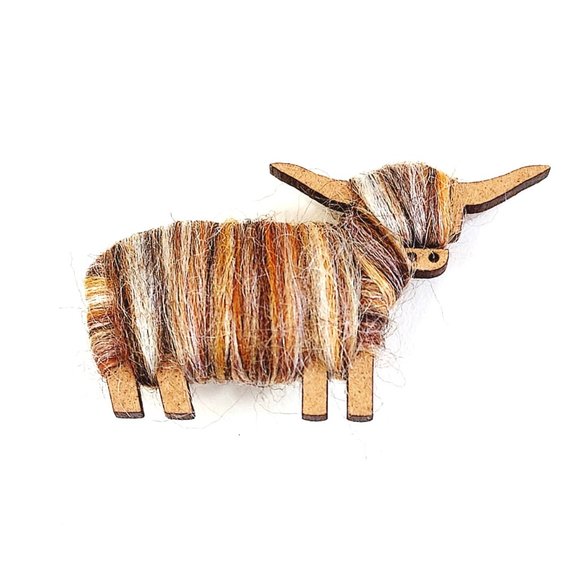 New Made in Scotland Highland Cow Hairy Coo Pin Brooch - Picture 2 of 6